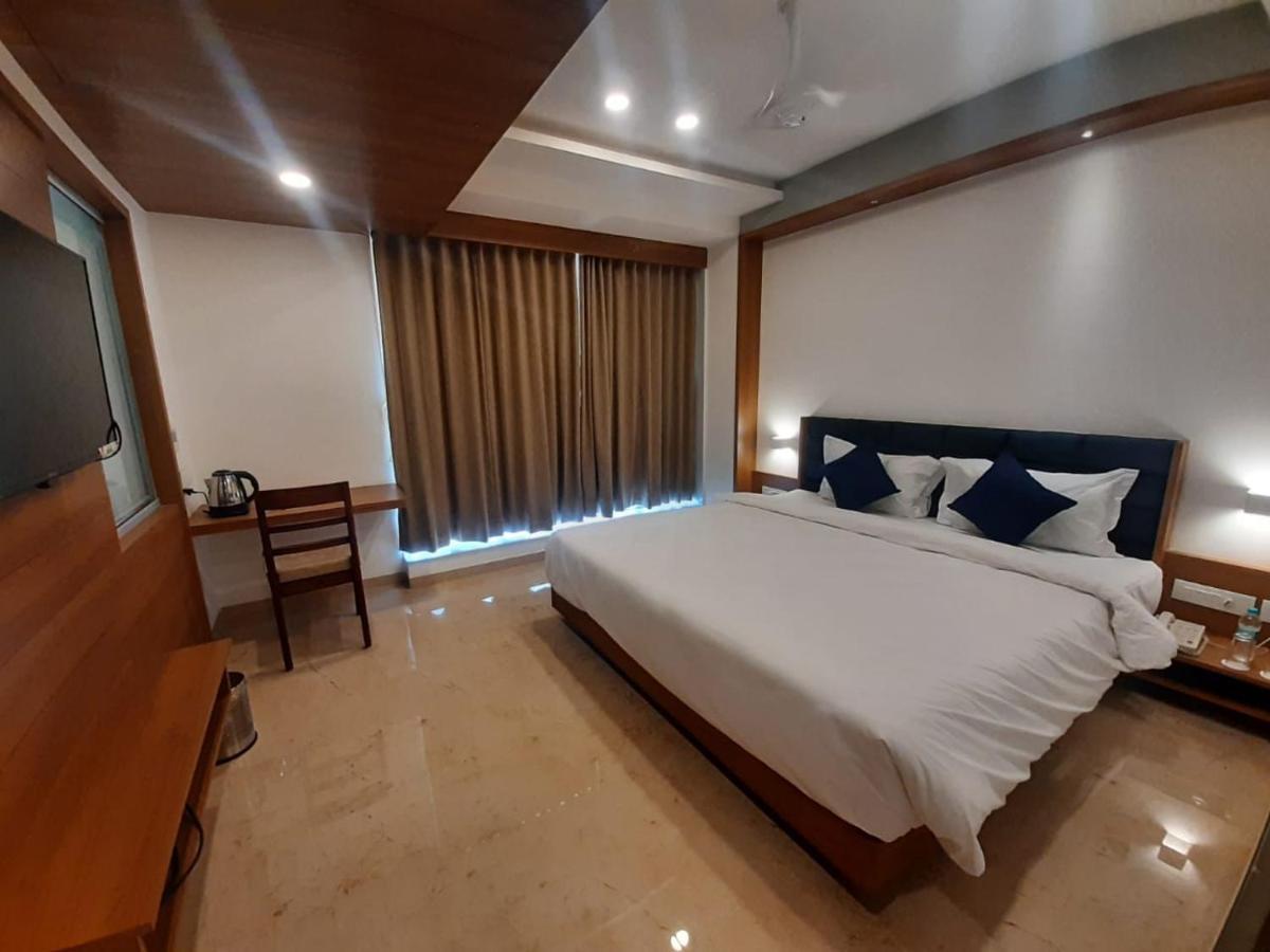 Vits The Somnath Gateway Hotel Exterior photo