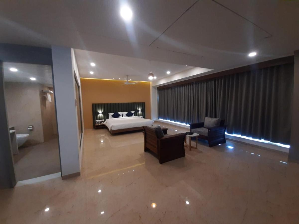 Vits The Somnath Gateway Hotel Exterior photo