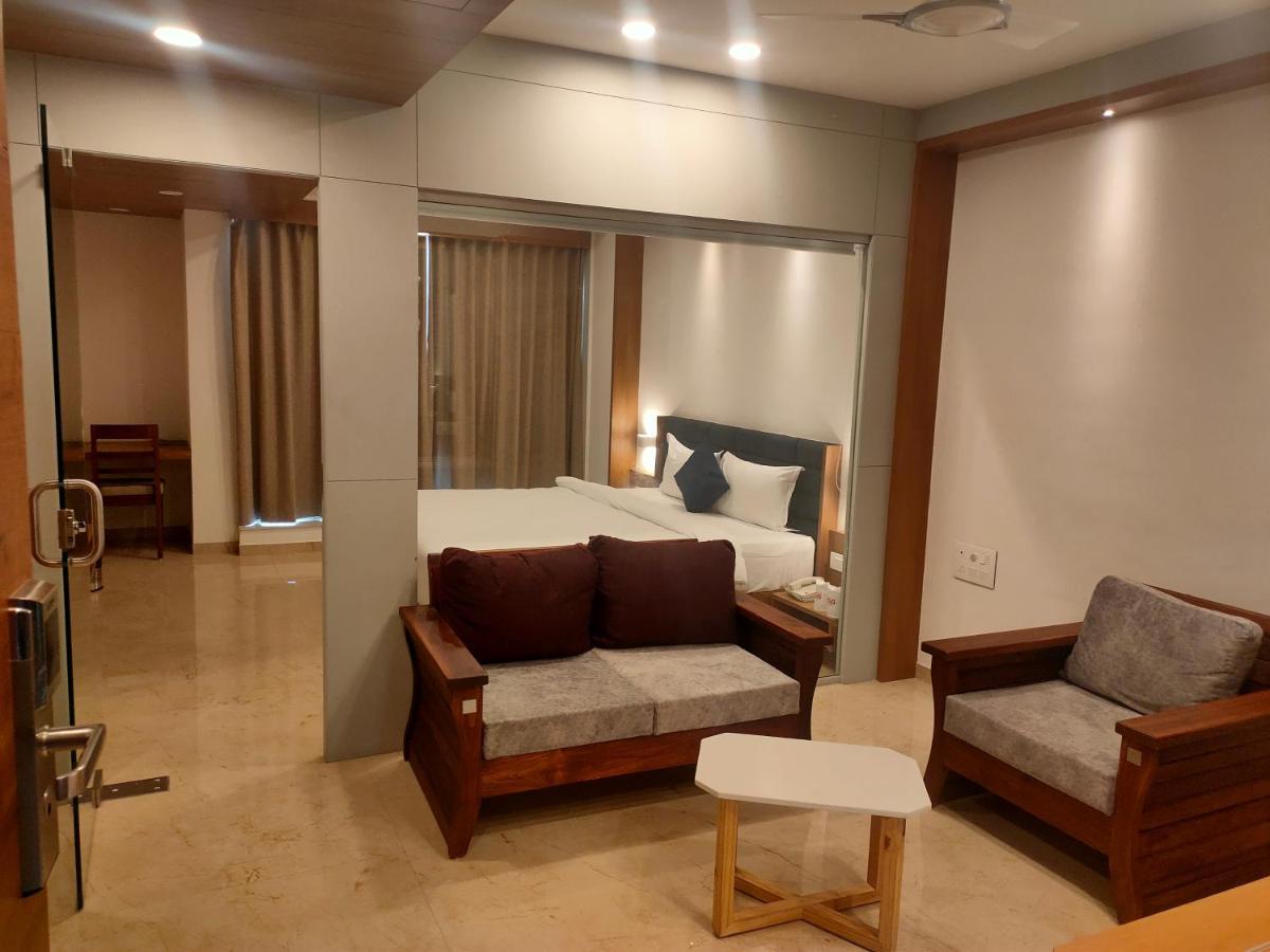 Vits The Somnath Gateway Hotel Exterior photo